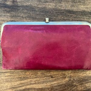 Hobo Leather Wallet Lauren Clutch Berry Color